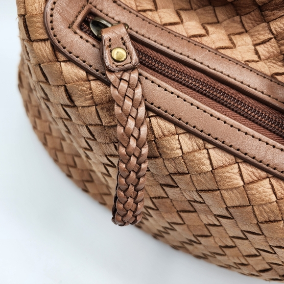 Donna Dixon Vintage Woven Hobo Tan Leather Shoulder Bag - Picture 3 of 14